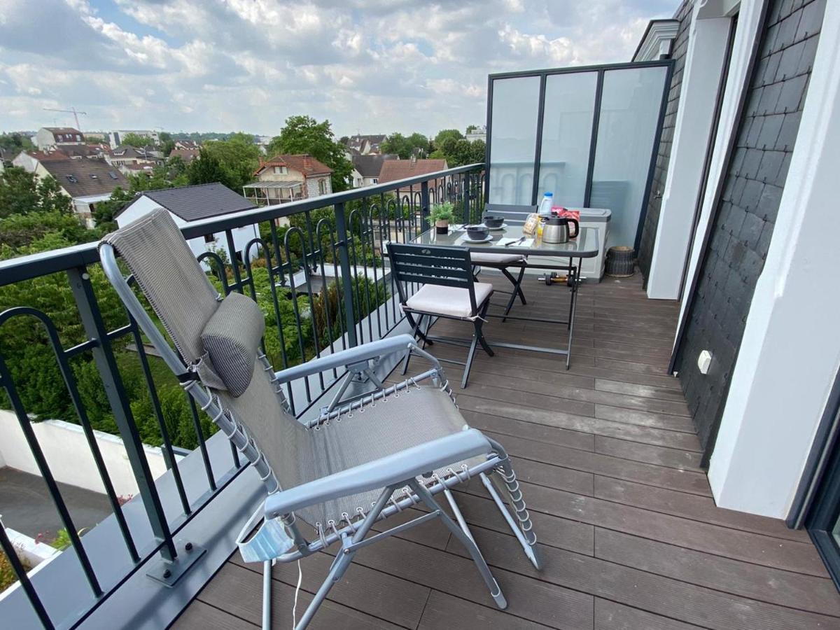 35M2 Neuf, Plein Sud, Dernier Etage Avec Terrasse Apartment Noisy-le-Grand Luaran gambar
