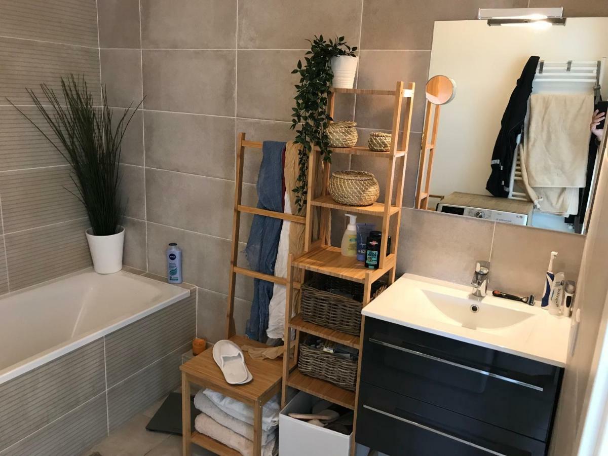 35M2 Neuf, Plein Sud, Dernier Etage Avec Terrasse Apartment Noisy-le-Grand Luaran gambar